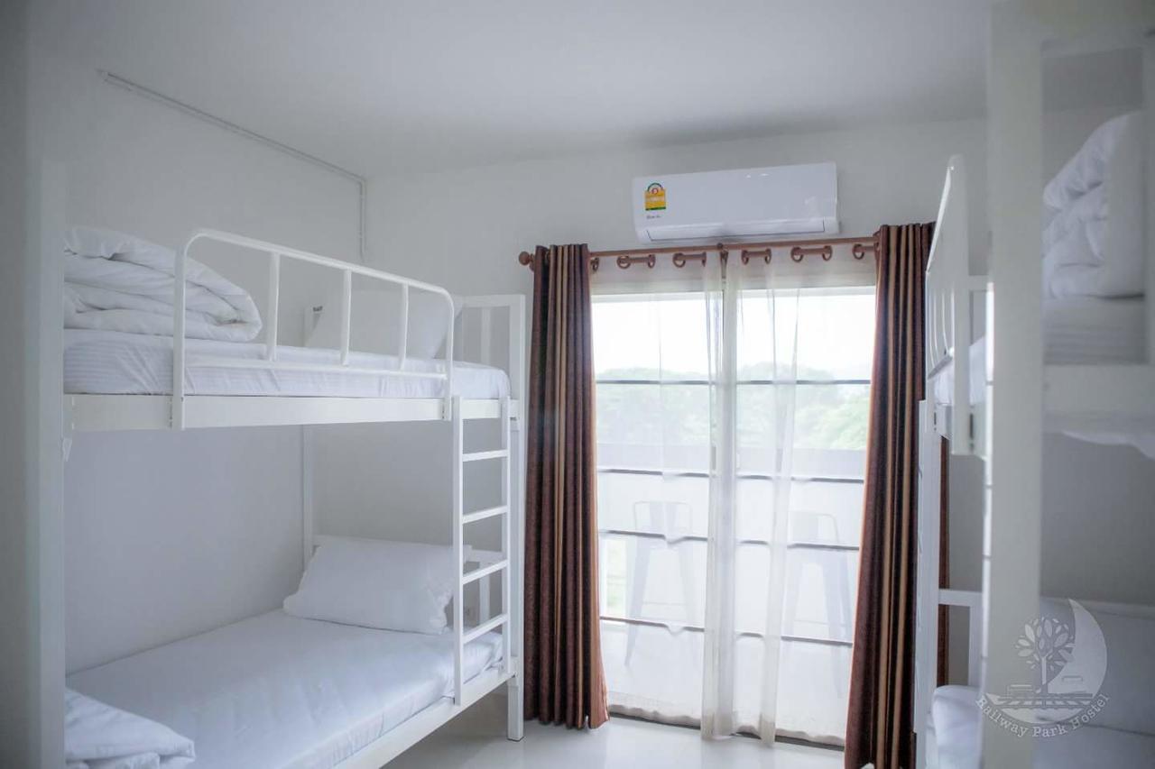 Railway Park Hostel Čiang Mai Exteriér fotografie